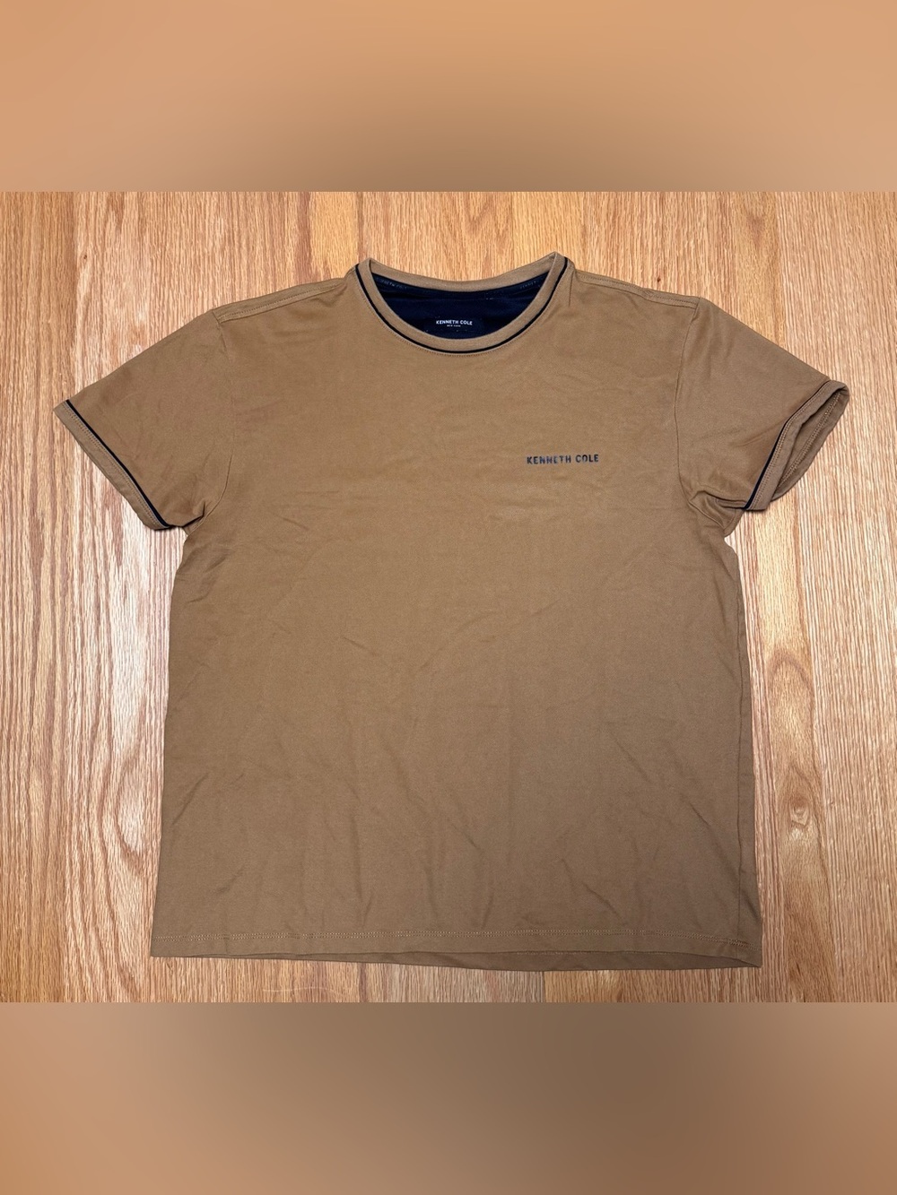 Kenneth Cole Short-Sleeve Crew Tee in Khaki Brown with Black Trim